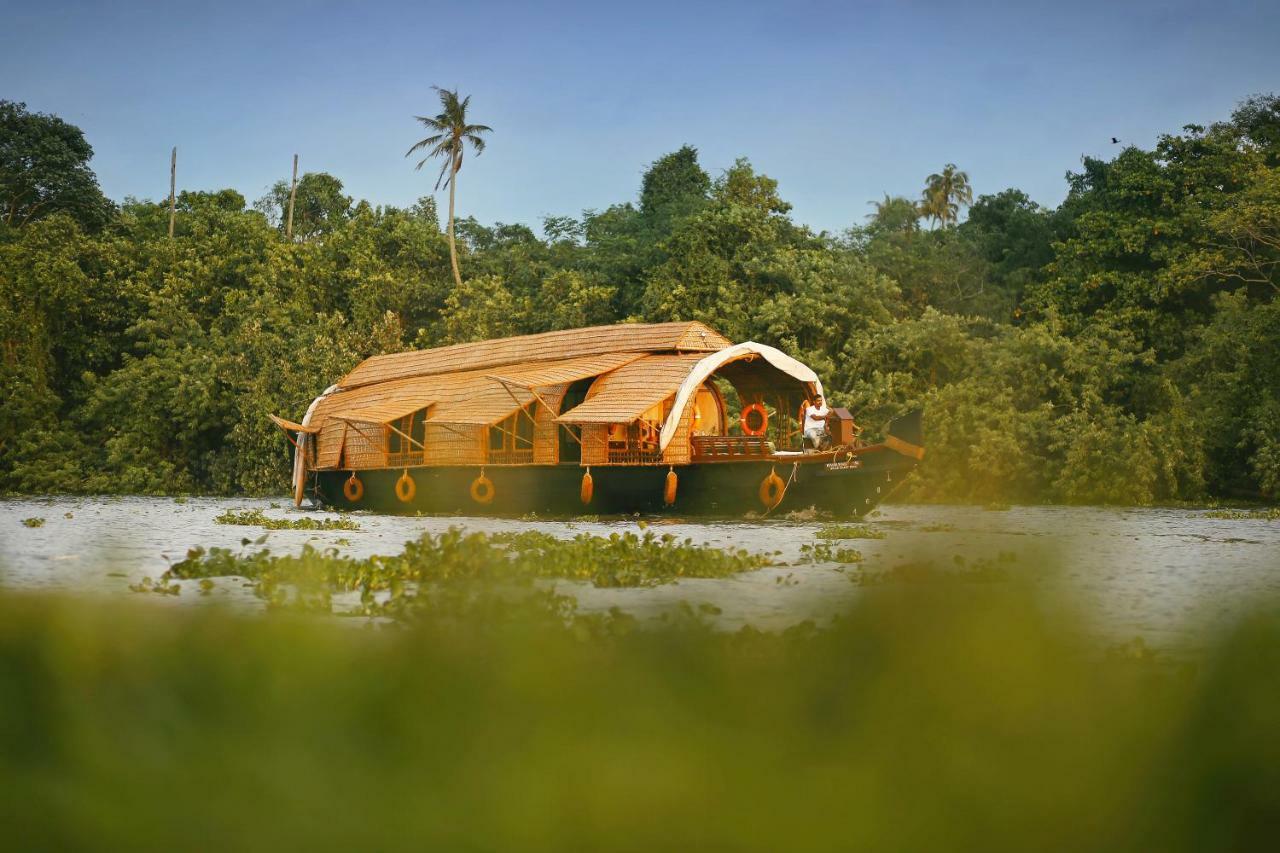 Spice Coast Cruises - Houseboat, A Cgh Earth Experience 호텔 Alappuzha 외부 사진
